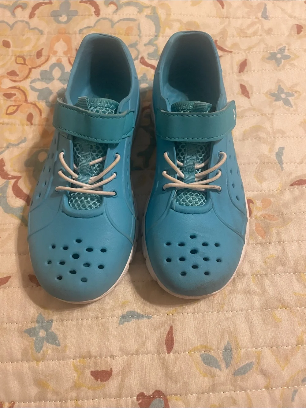 Surprize by Stride Rite Aqua Blue Kids Water Shoes with Hook-and-Loop Strap